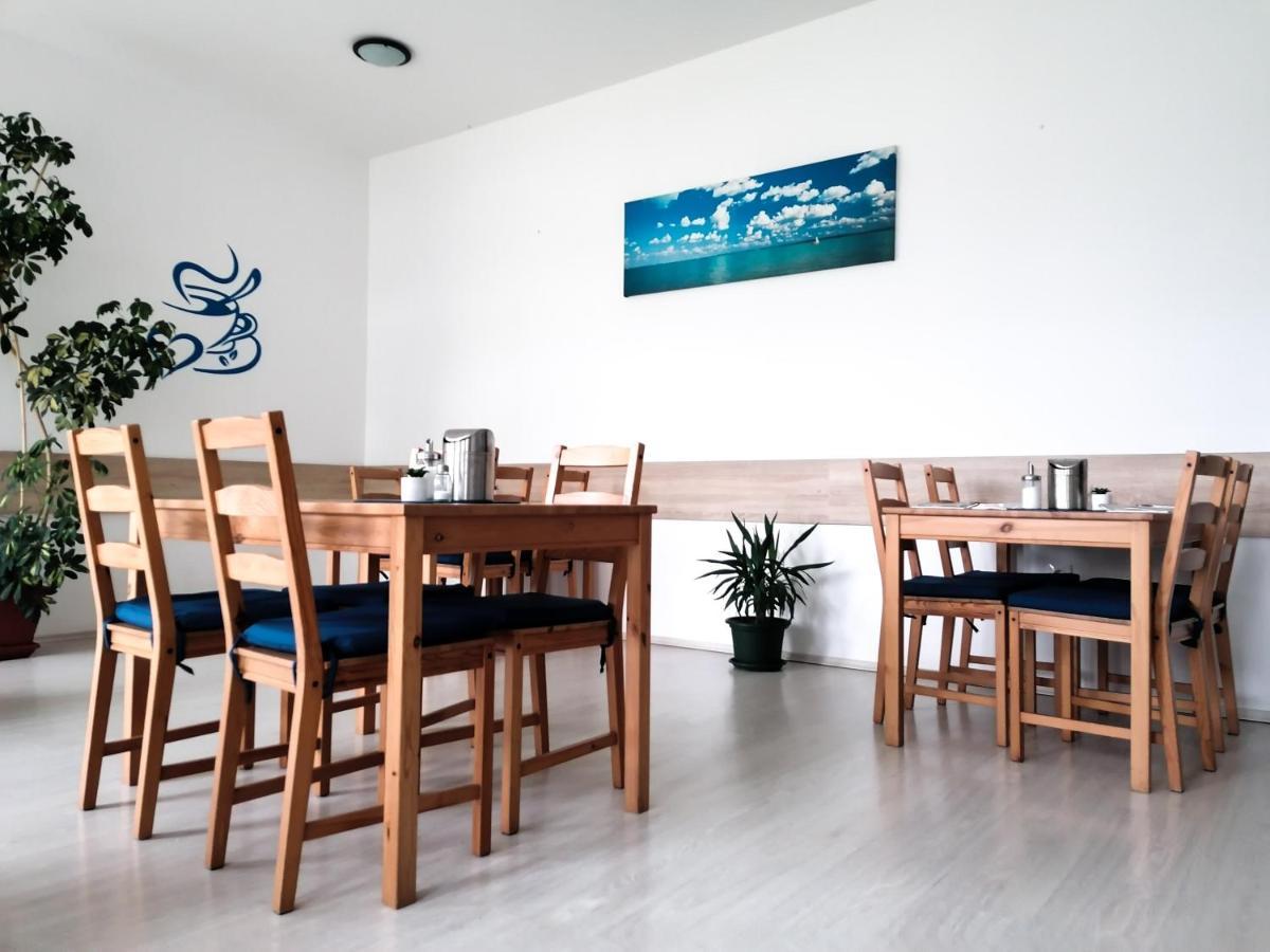 Hotel Pallone Balatonfured Ngoại thất bức ảnh