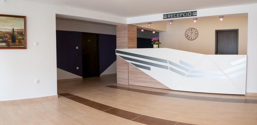Hotel Pallone Balatonfured Ngoại thất bức ảnh